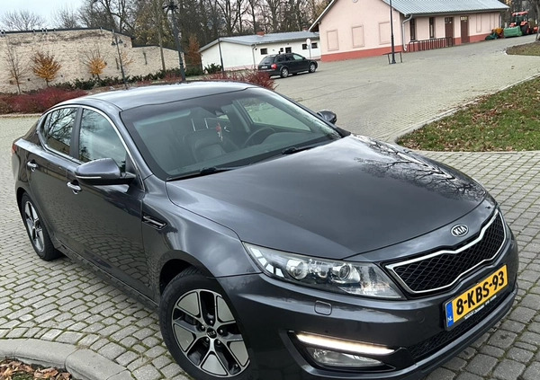 Kia Optima cena 42700 przebieg: 218000, rok produkcji 2013 z Miłomłyn małe 596